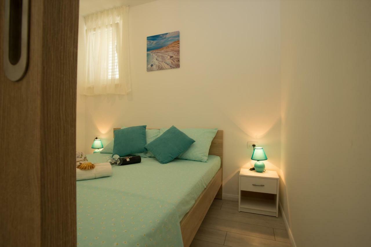 Apartments Kampanel คาชเตลา ภายนอก รูปภาพ
