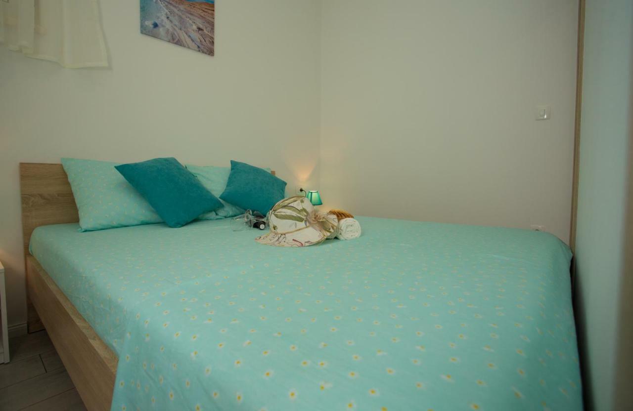 Apartments Kampanel คาชเตลา ภายนอก รูปภาพ